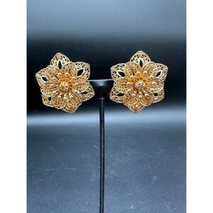 Vintage Napier Layered Gold Tone Filigree Flower Clip-On Earrings 1950 Statement